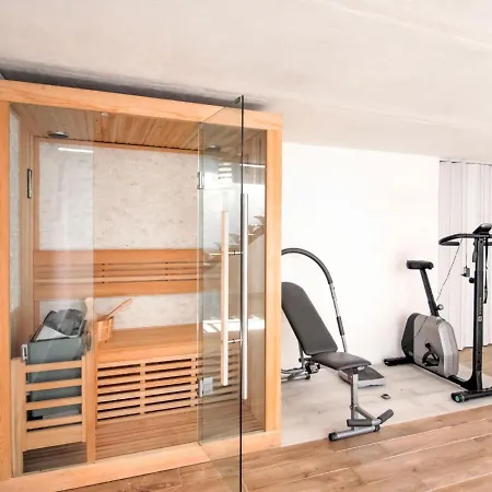 Vibrant Villa In Torre Di Ruggiero With Sauna