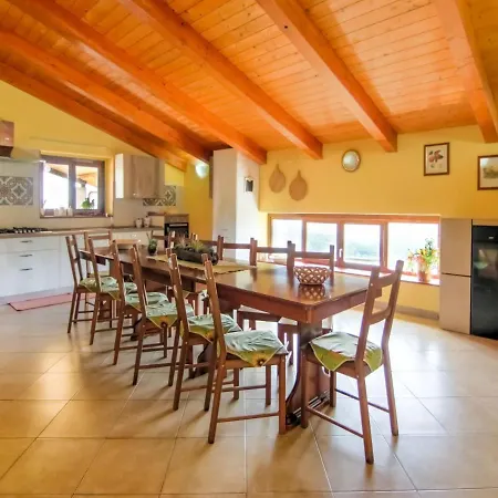 Vibrant Villa In Torre Di Ruggiero With Sauna Villa Torre di Ruggiero